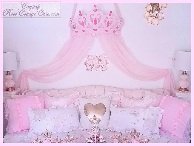 Pink Princess Party crown Wall decor sweet/ dessert table