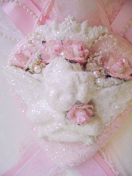 Romantic Crystal Glitter Frost Cherub Heart Ornament/Decor