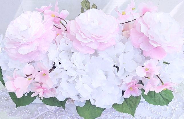 Pretty Pink and White Flowerbox Arrangement