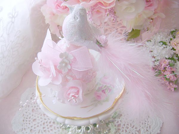 La Pink Fleur Cupcake Bird