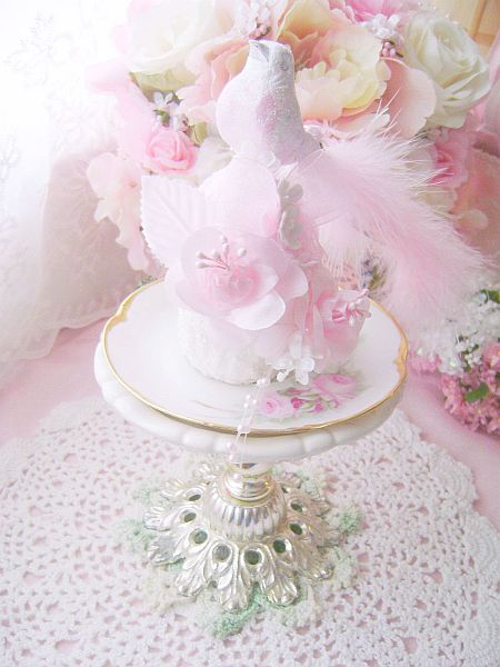 La Pink Fleur Cupcake Bird