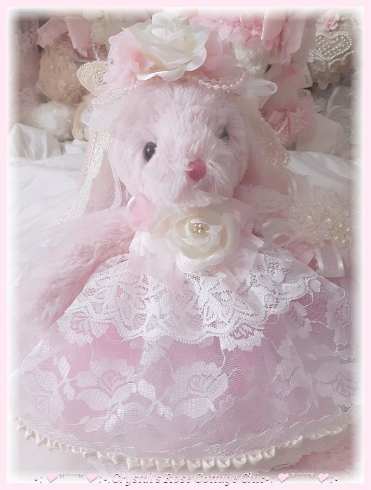 Shabby Chic Ivory Rose Pink Bunny