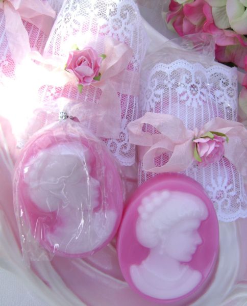 Romantic Cameo Soap