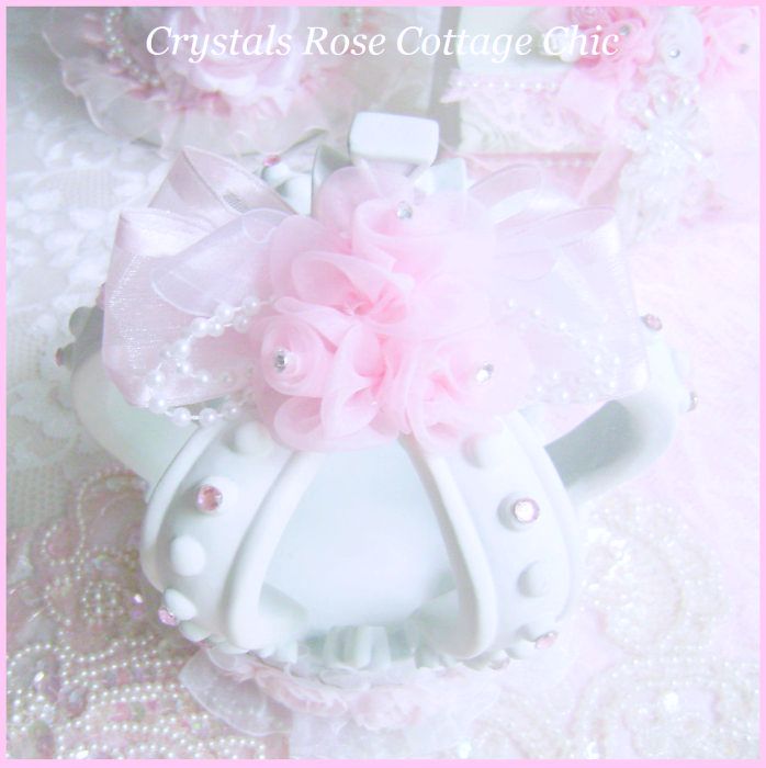 Shabby Pink Rose White Crown