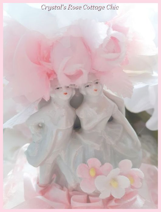 Pearlescent Victorian Couple with Pink & White Florals ...Free Ship