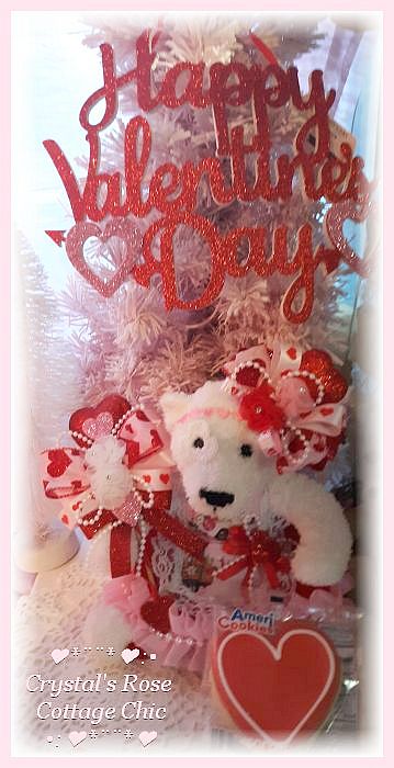 Valentine's Day Roses and Bows Bear..Free Shipping