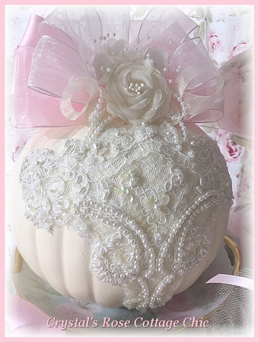 Gorgeous Ivory Lace Pumpkin