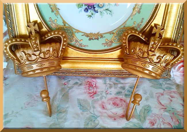 British Crown Hook in Vintage Gold...Color Choice