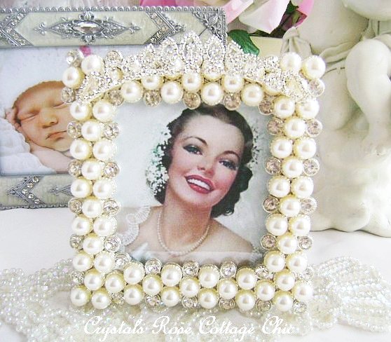 Bridal /Wedding Tiara Pearl Frame